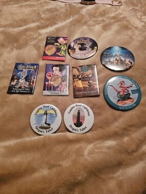Vintage Assorted Collectible Button‎ Pin Lot - Mixed Colors